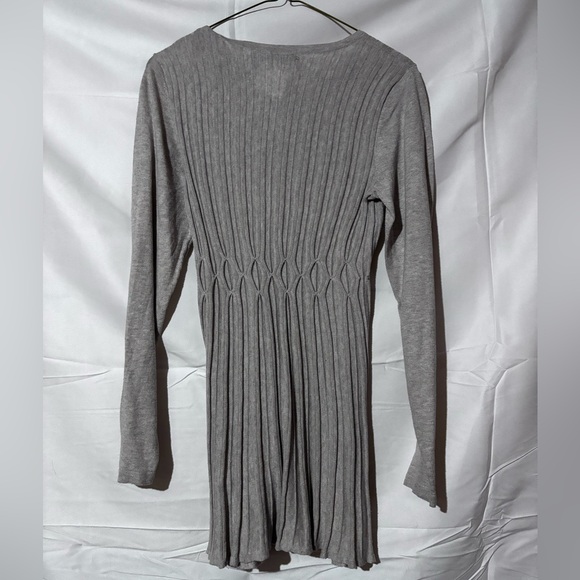 Daisy Fuentes Ruched Long Sleeve Shirt Size M - Picture 7 of 7